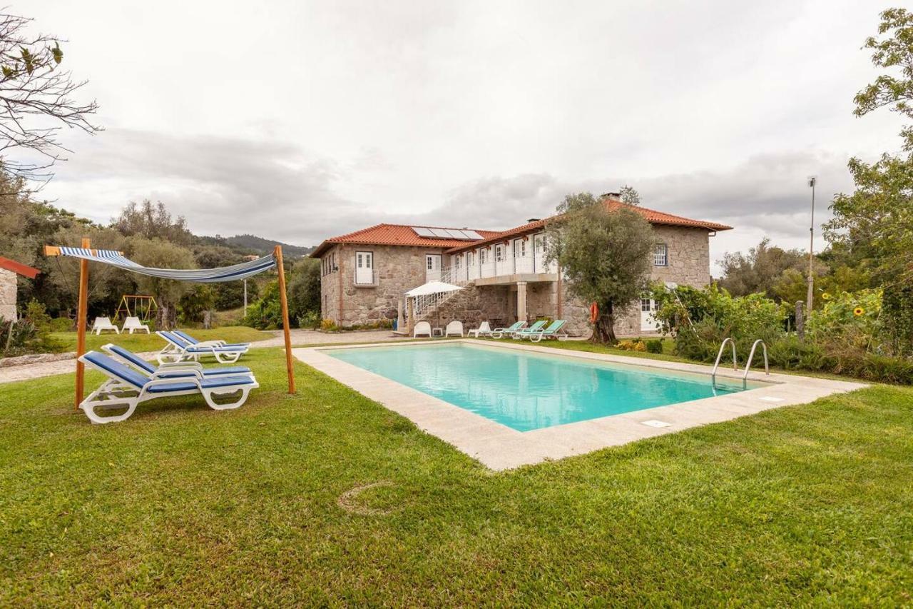 Eido Do Carvalhoso - Casa De Campo Em Arcos De Valdevez Exterior photo
